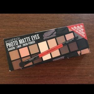 NEW Smashbox Photo Matte Eyes